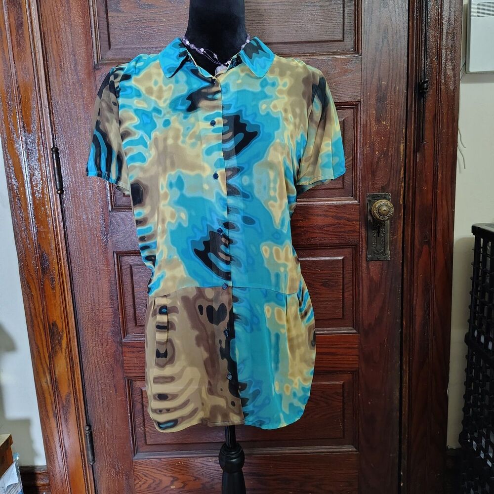 Psychedelic Sheer Short Sleeve Blouse Size 2XL/T725